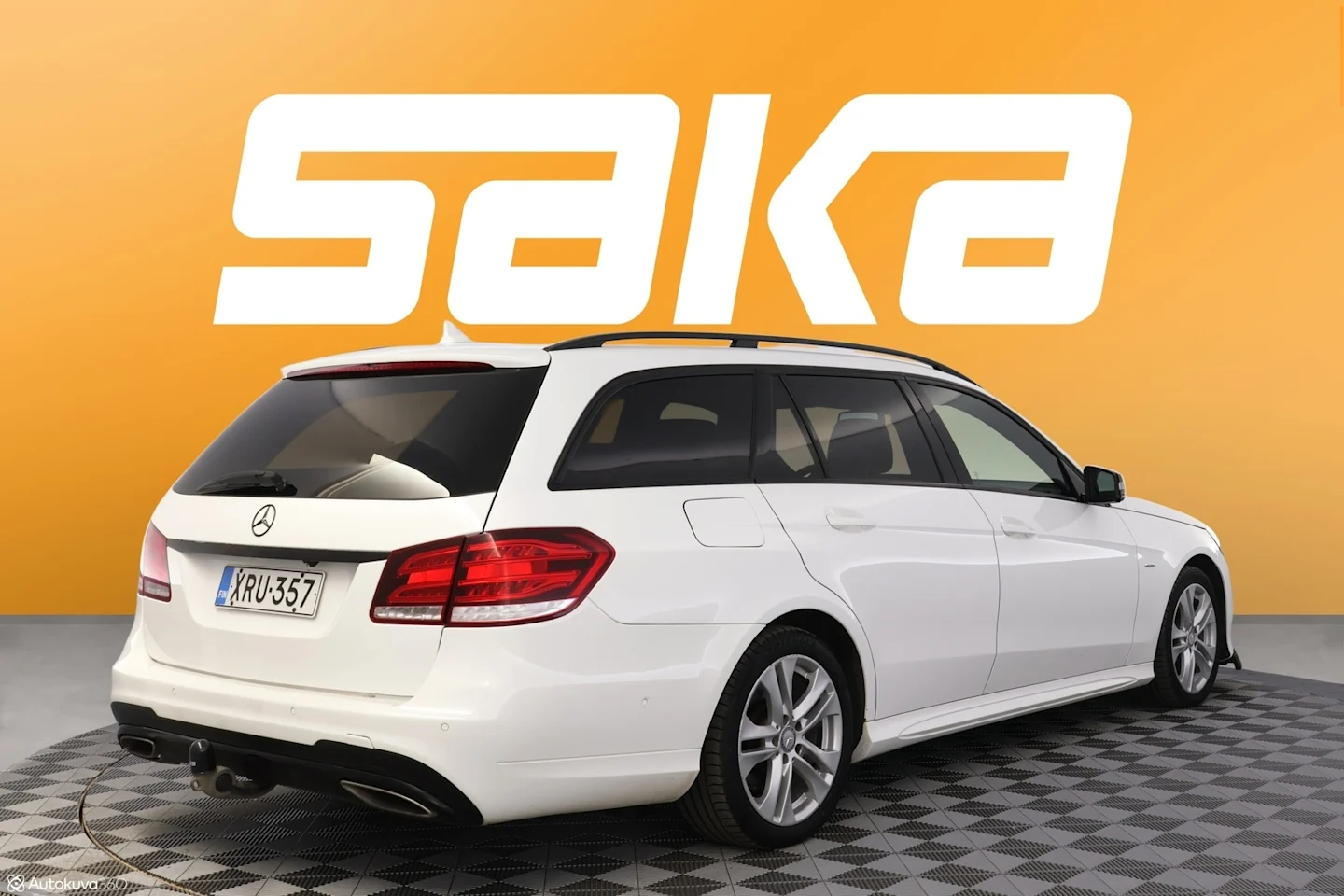 Car Image - 7bXLO9KgWYzr4WUhhiKOf9