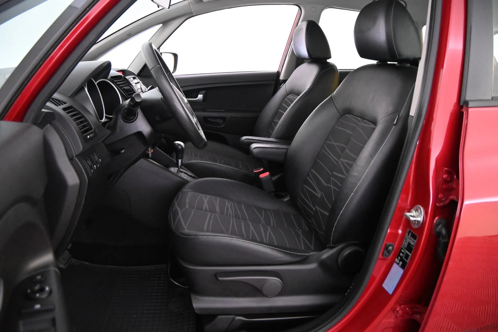 Car Image - 4AnD8QBNH6ZveJCrtPkovC