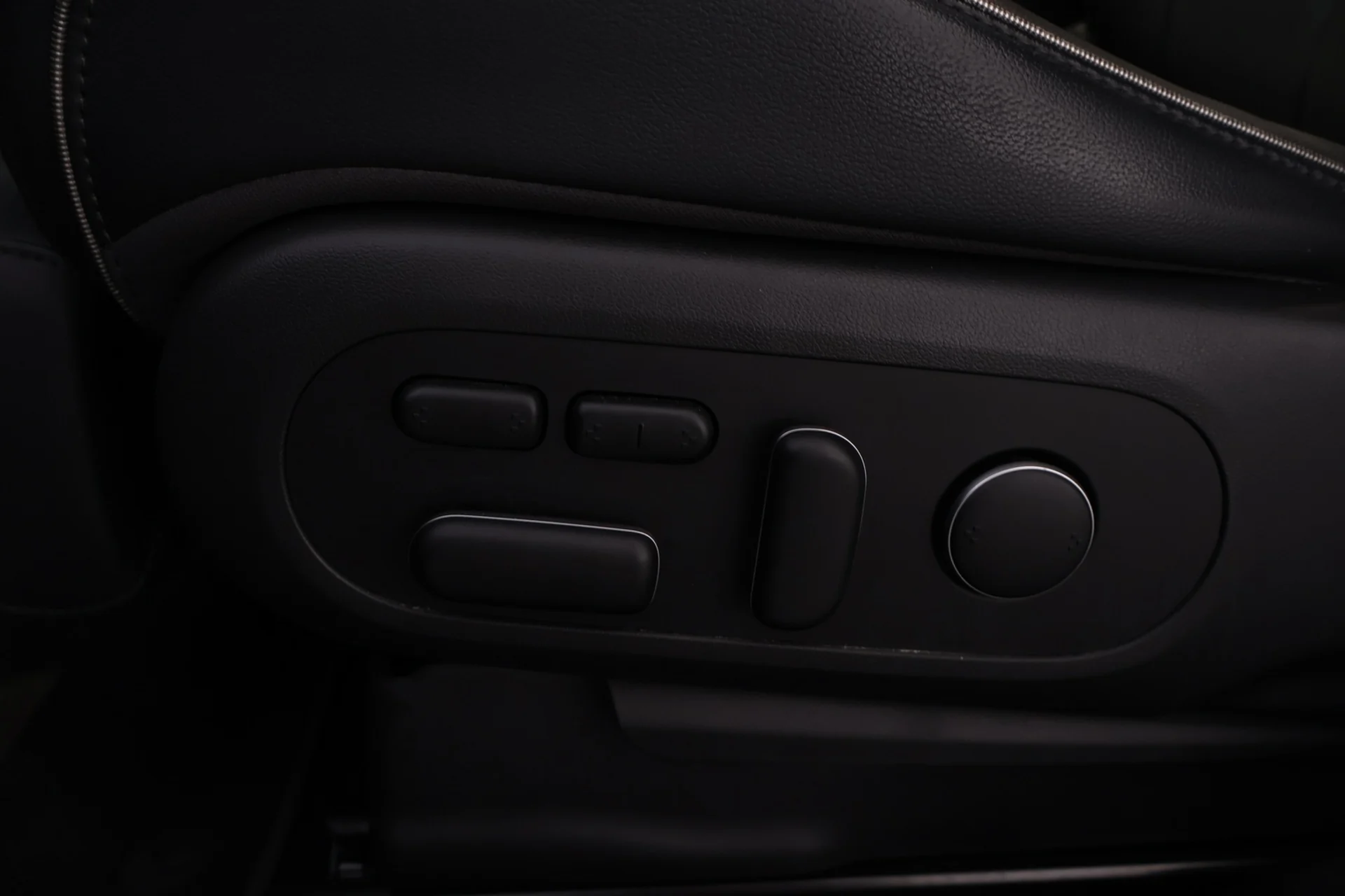 Car Image - 3foEwuqFKiCD7WdXqyUrbH