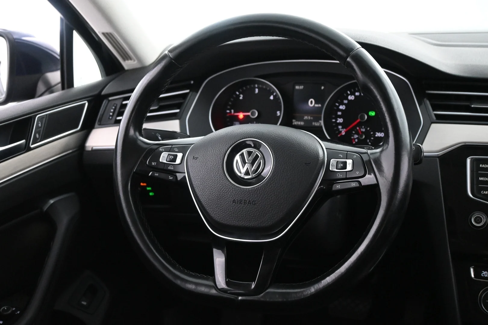 Car Image - 0nLHTrzqV1VfvZIhYKL4A