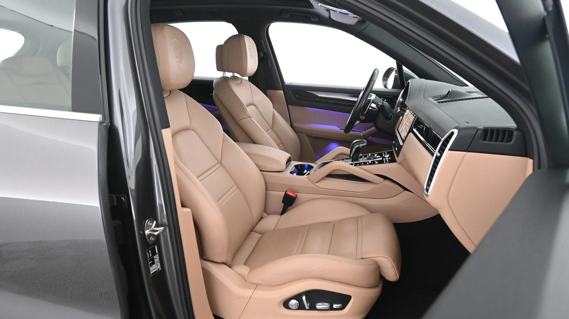 Car Image - 4Y5ySbD2pY4ibAV9fhSG9I