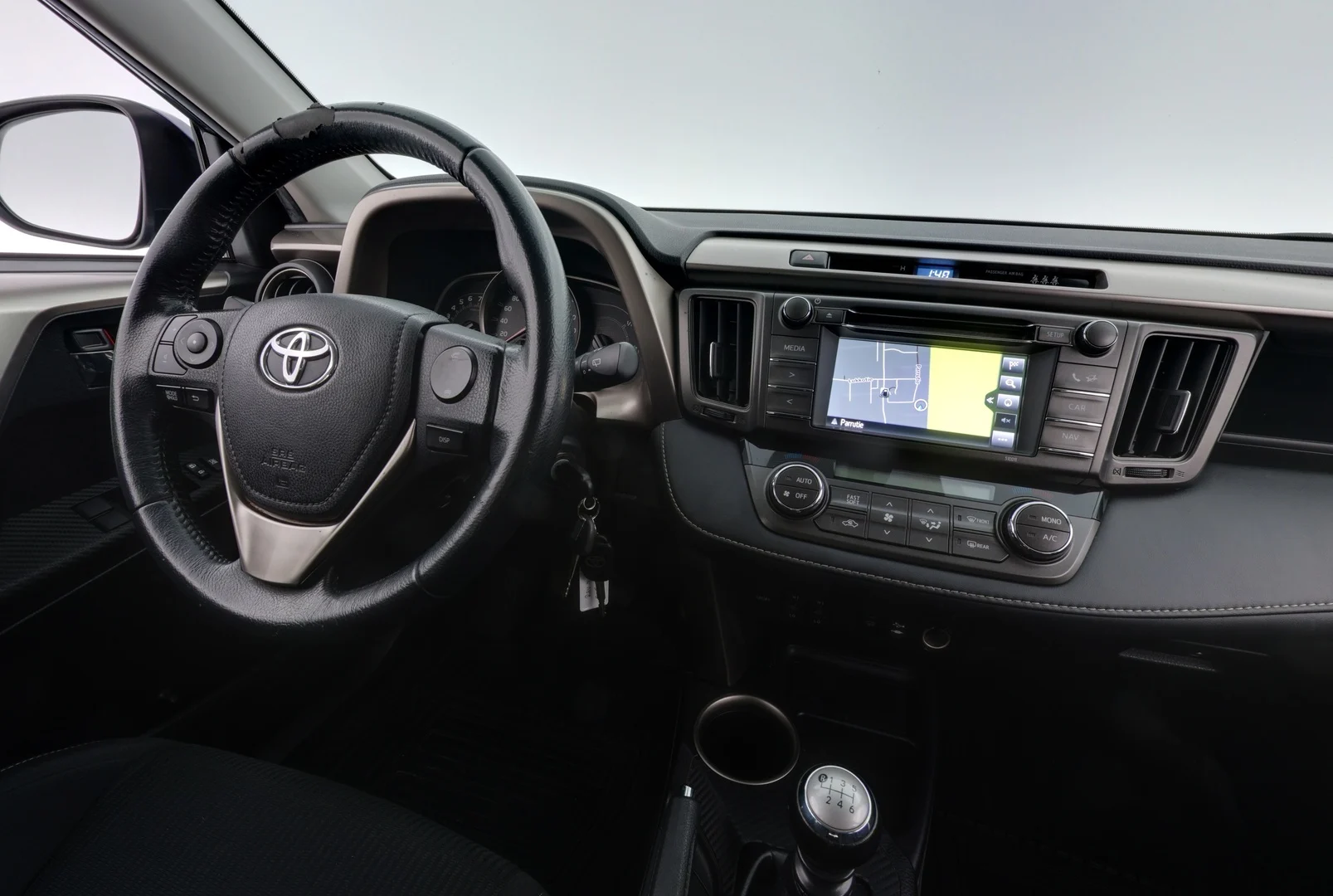 Car Image - 3ibbKWHu1OeqpMvZYGlBHr
