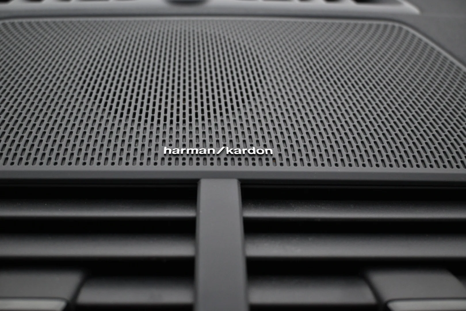Car Image - 1DLlgE7G9BsL4TkneoYqtT