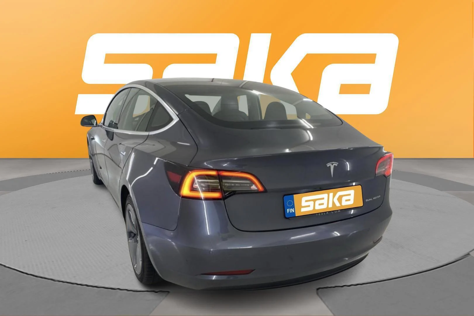 Car Image - 3com13SnG9mVKUCuGVuU2x