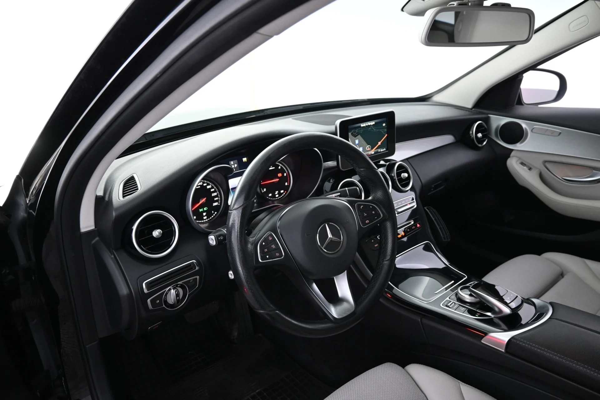 Car Image - 16x3txL7Gh68v6AJHuMkIt