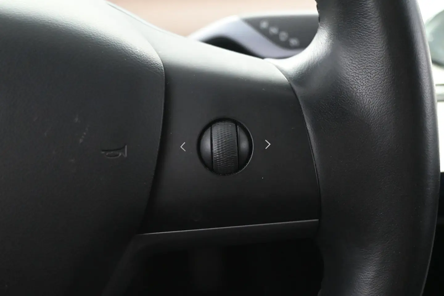 Car Image - 5IYMwvPyF6wq56EtR7H0G1