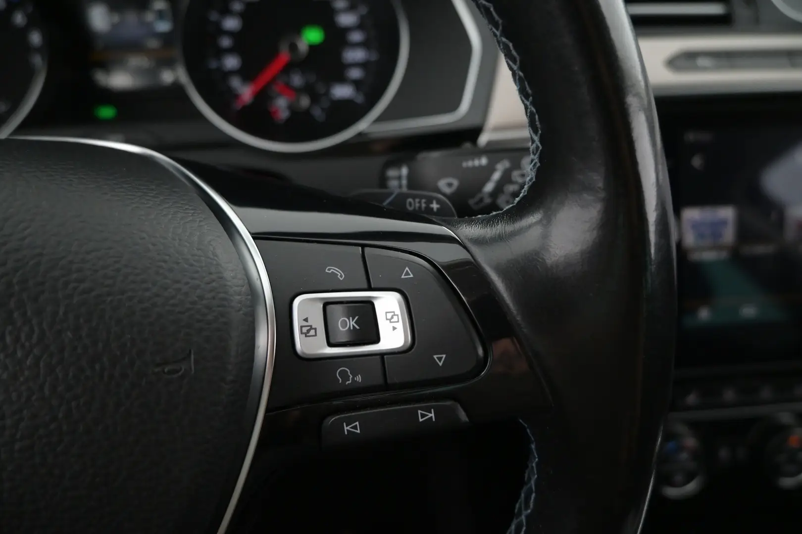 Car Image - 6SVpV2hiP0aGTcV6n4E7Qf