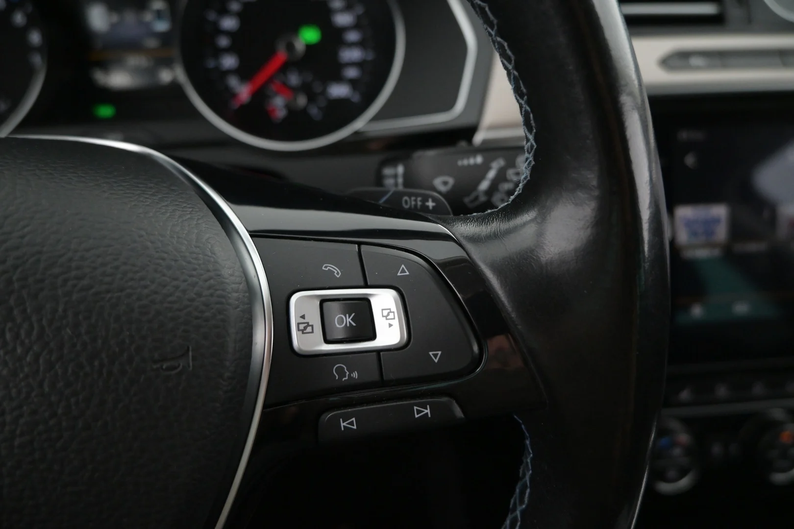 Car Image - 6SVpV2hiP0aGTcV6n4E7Qf