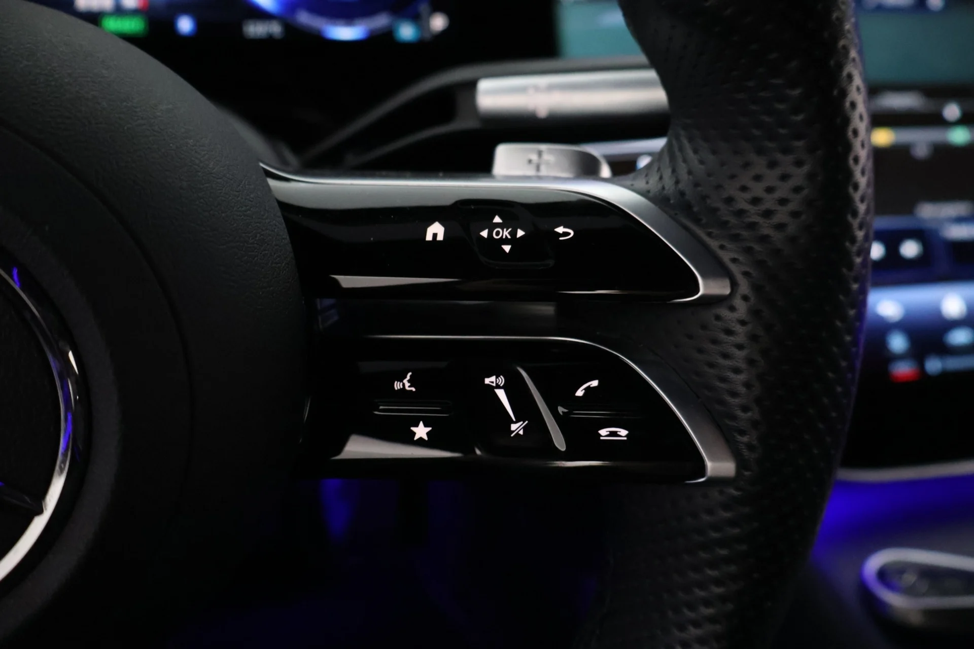 Car Image - 4UZaGnlGoPa09nr3bQqc1J