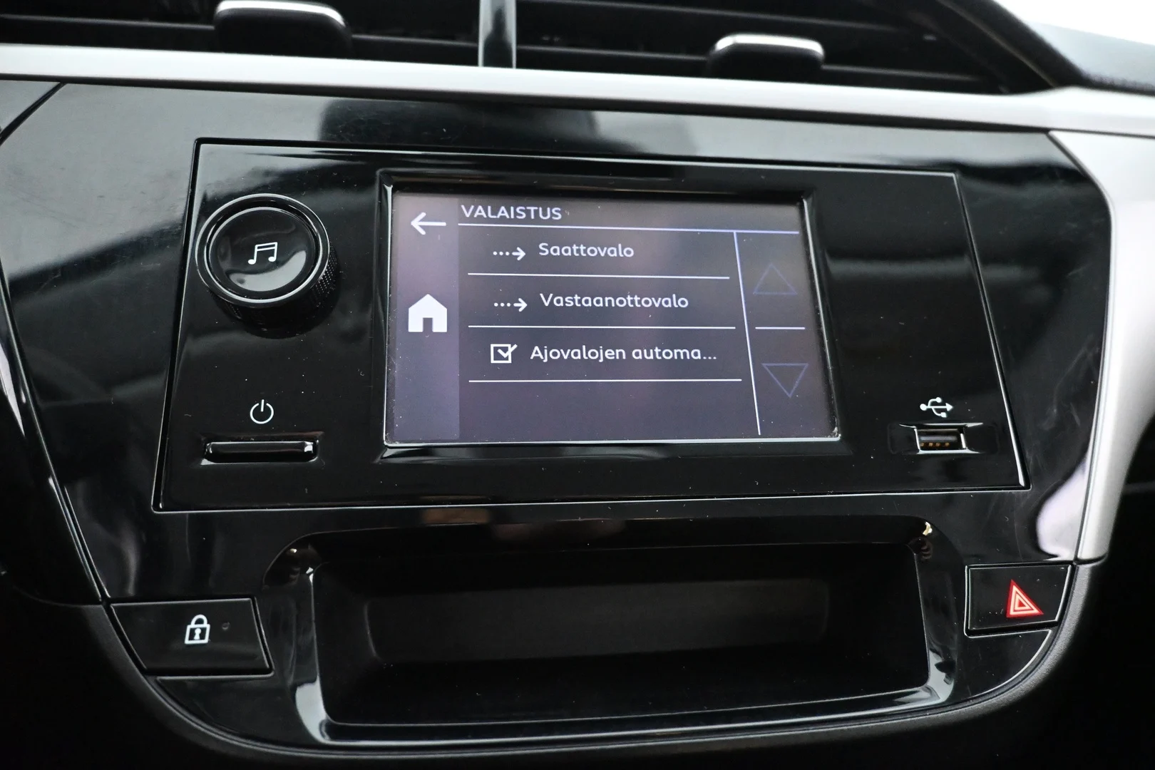 Car Image - 2B50P9udgfhTqeIofz3SJF