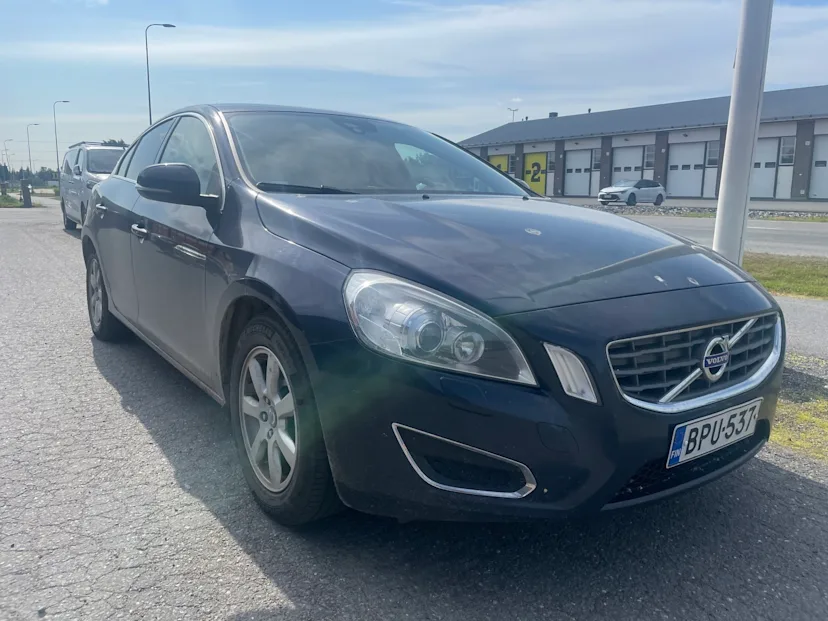Volvo S60