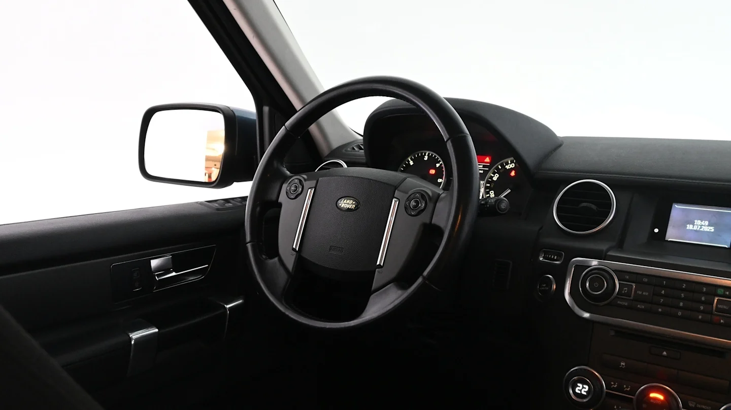 Car Image - 7uQI9fxLol23hClxZmK2sv