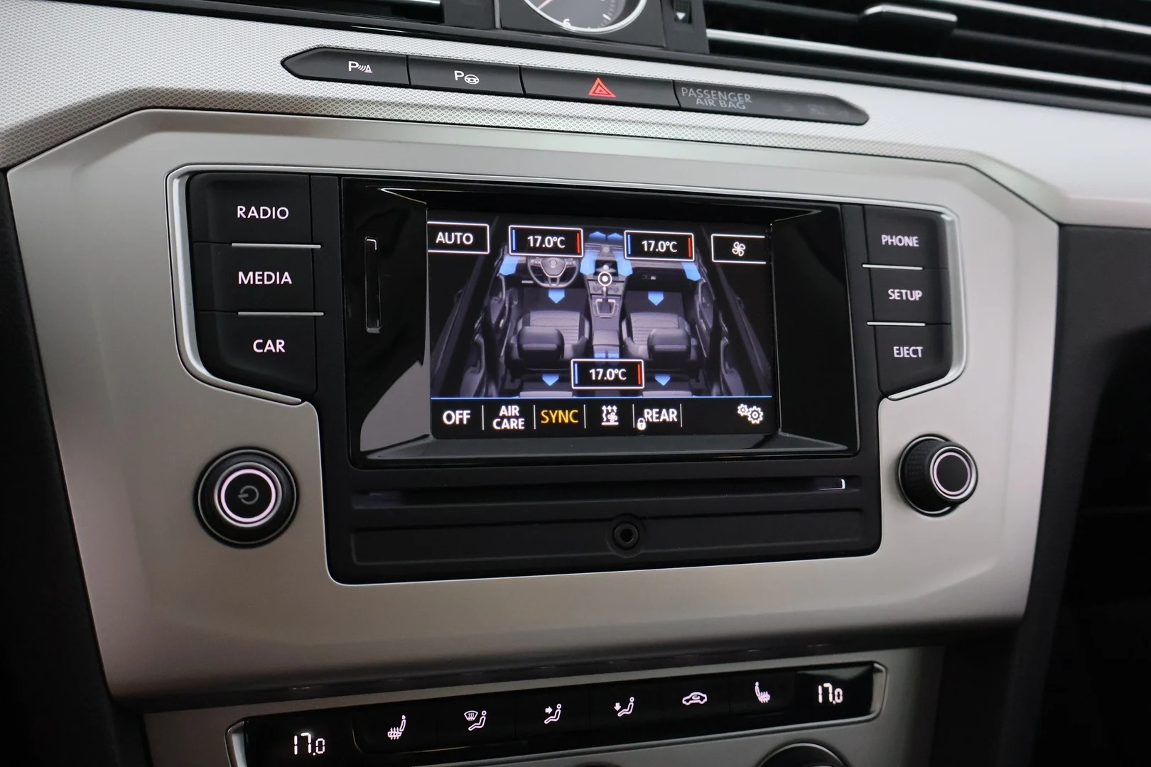 Car Image - 4nzwQsHx9X7l8ZrJFCklr8