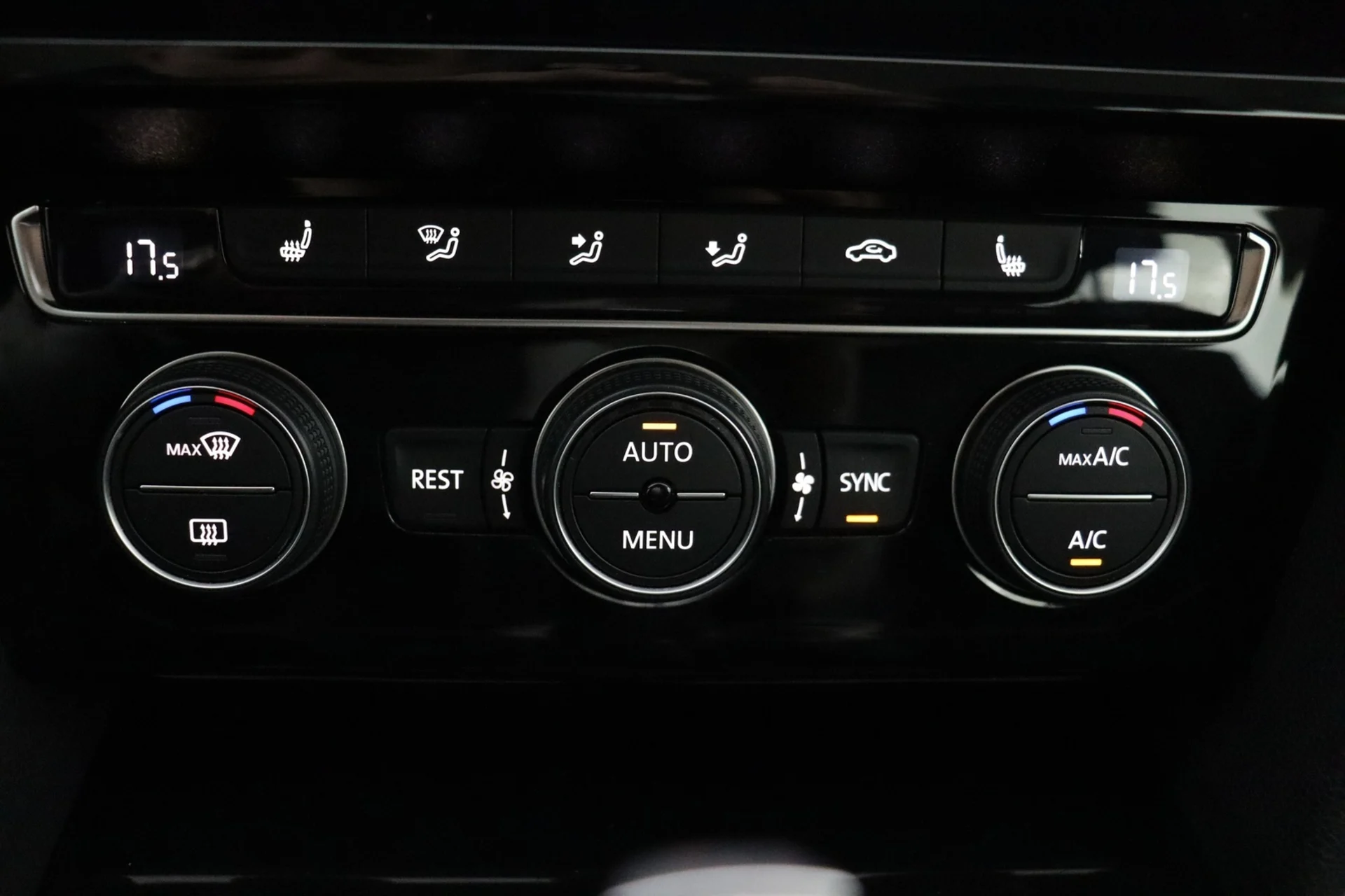 Car Image - yhpewGvviutgCvnj1lEMM