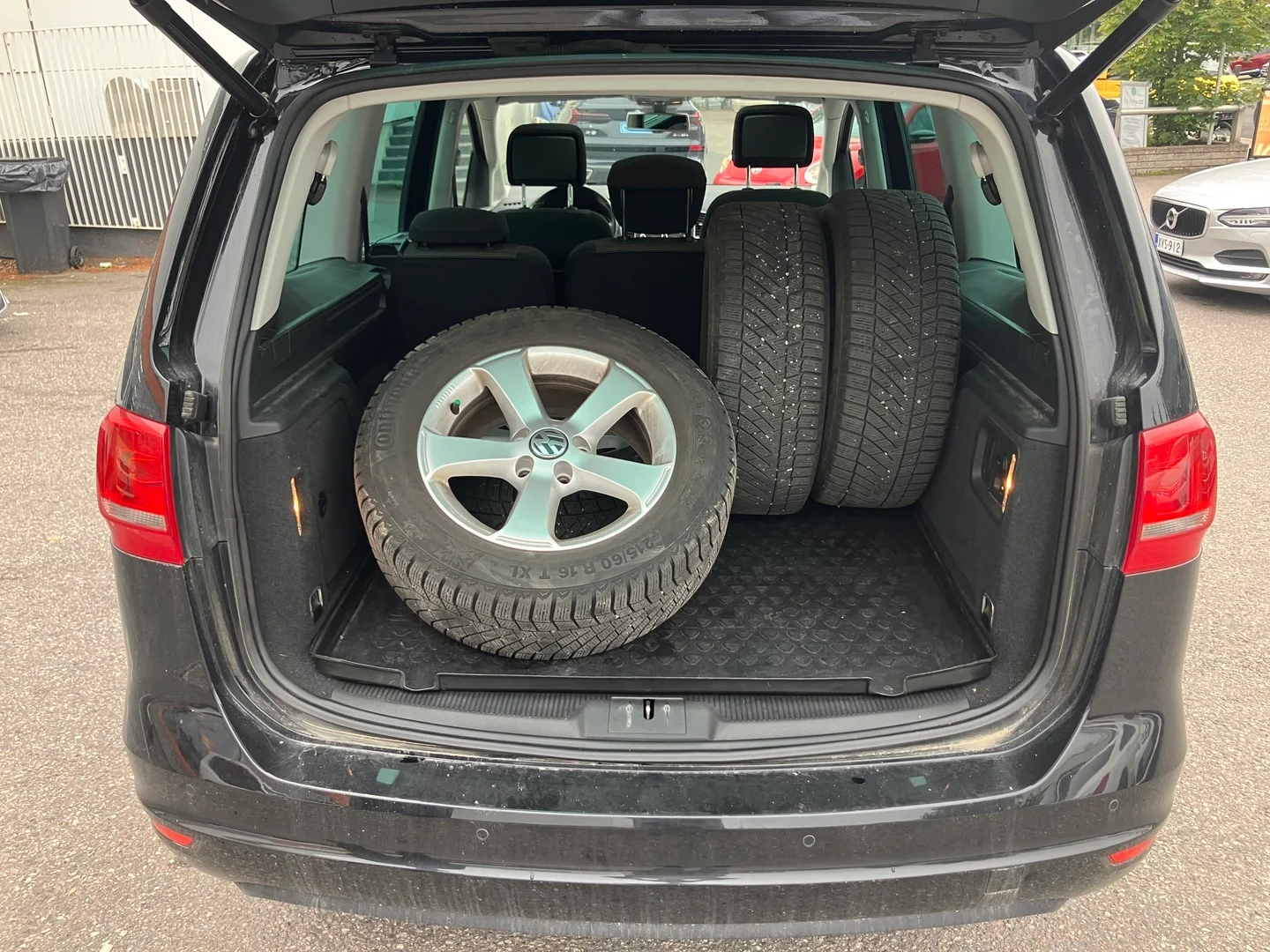 Car Image - 2fr9KxOjMQkL2BrnfFUGQ9