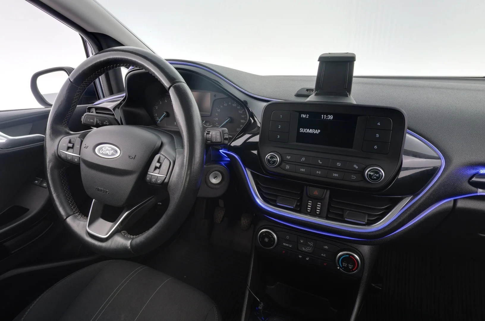 Car Image - 3RY55FYqWoAlayiqUD1jDD