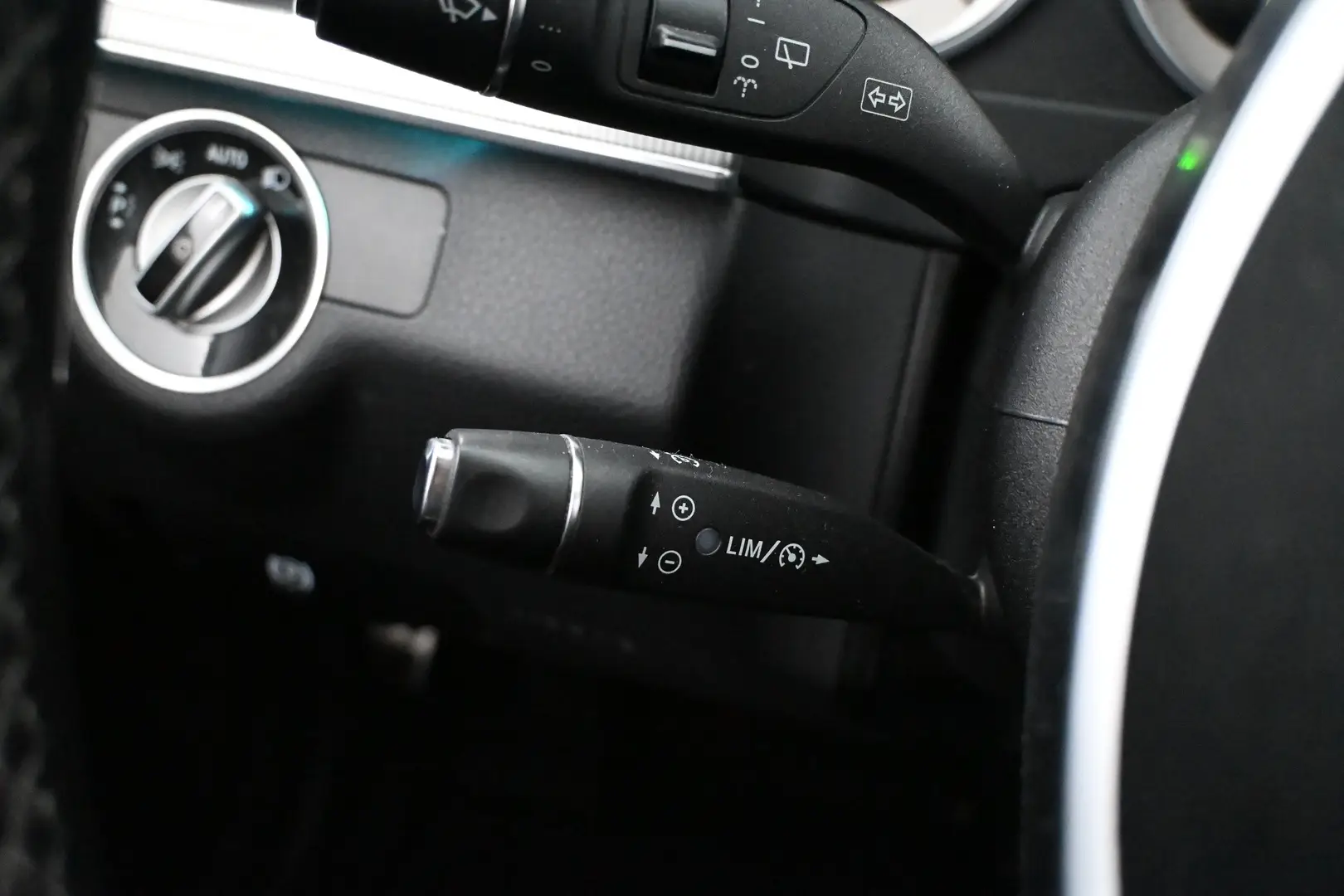 Car Image - 5NA1quy1G3xyCI3DwaLSFp