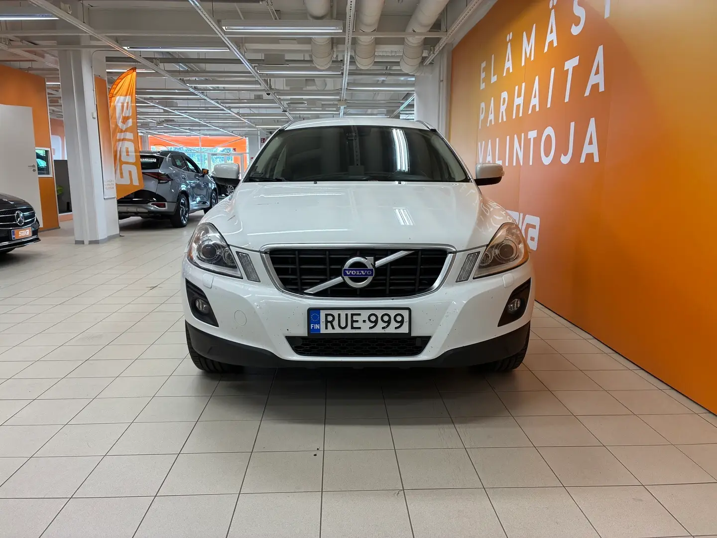 Car Image - 4twD5a1i11hjg0b2a4ZOAy