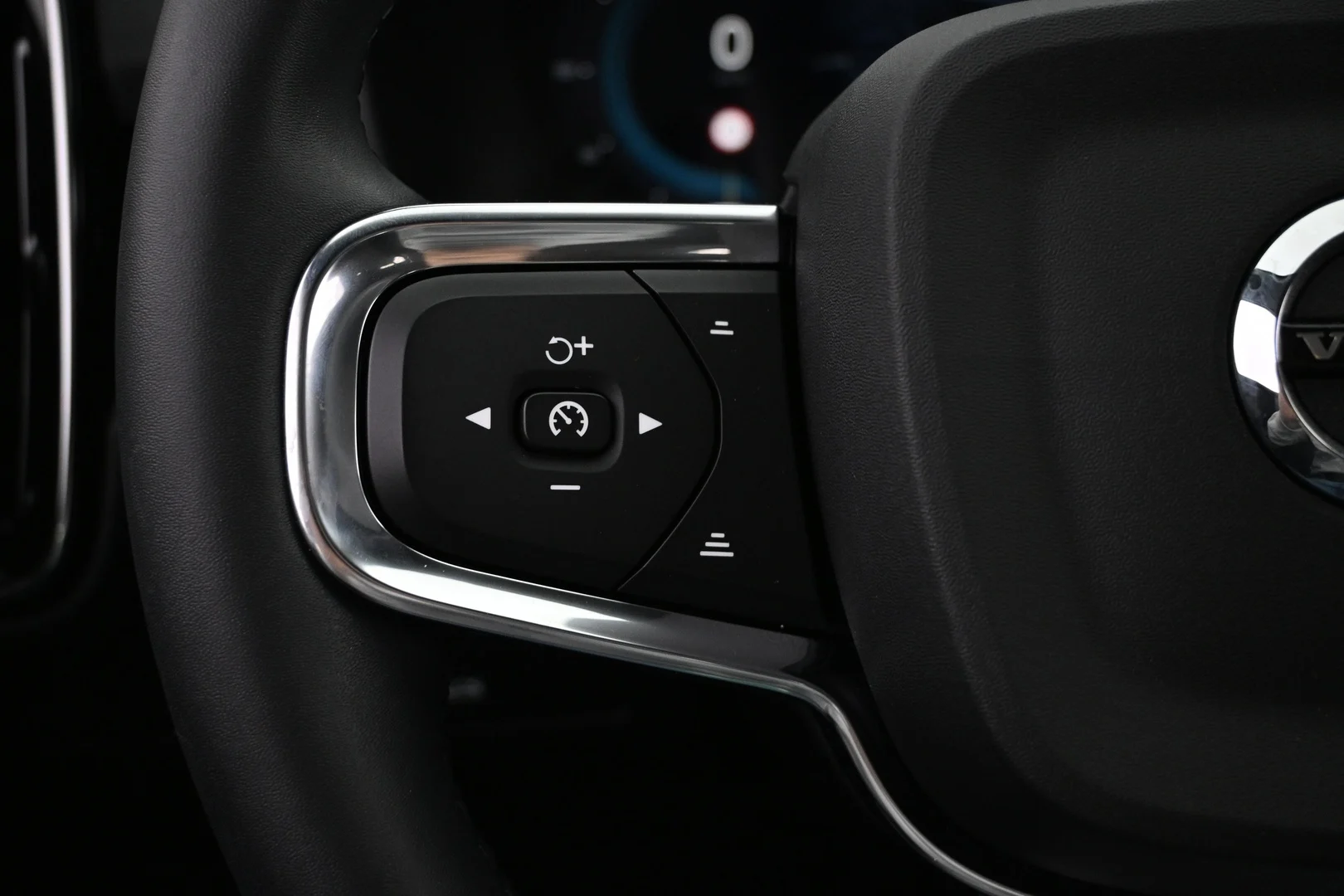 Car Image - 1dgYnHgb5gy42tujaUPzX6
