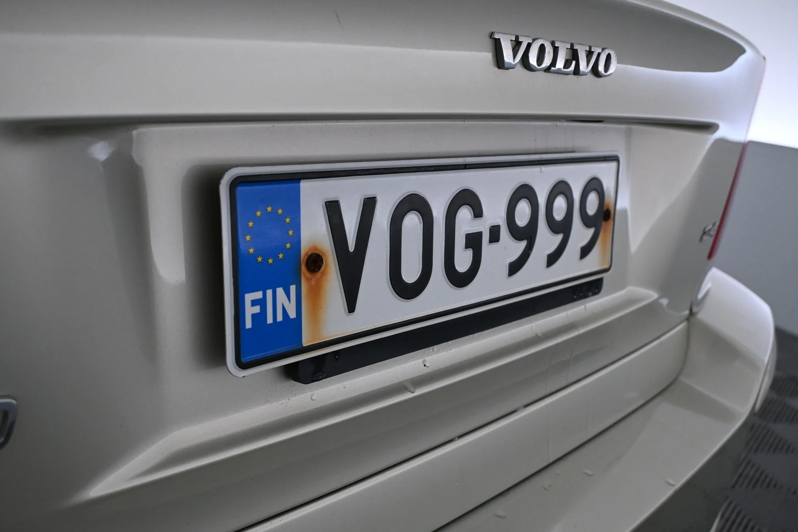 Car Image - 455GD7Y3gRQ19nSN9YUztL