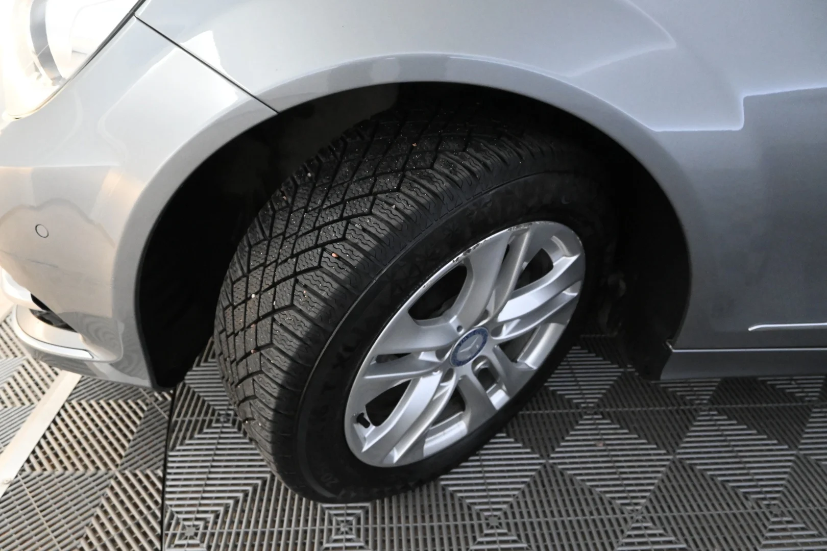 Car Image - 4L31t0mawZvm7aacTdazIp
