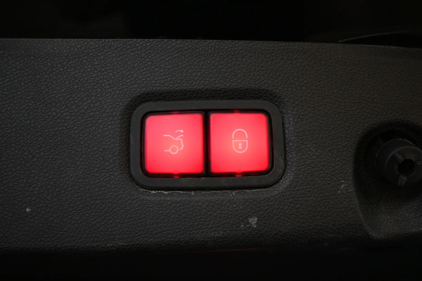 Car Image - 1ysIc0VdHxO8AfqJ0YGUuw