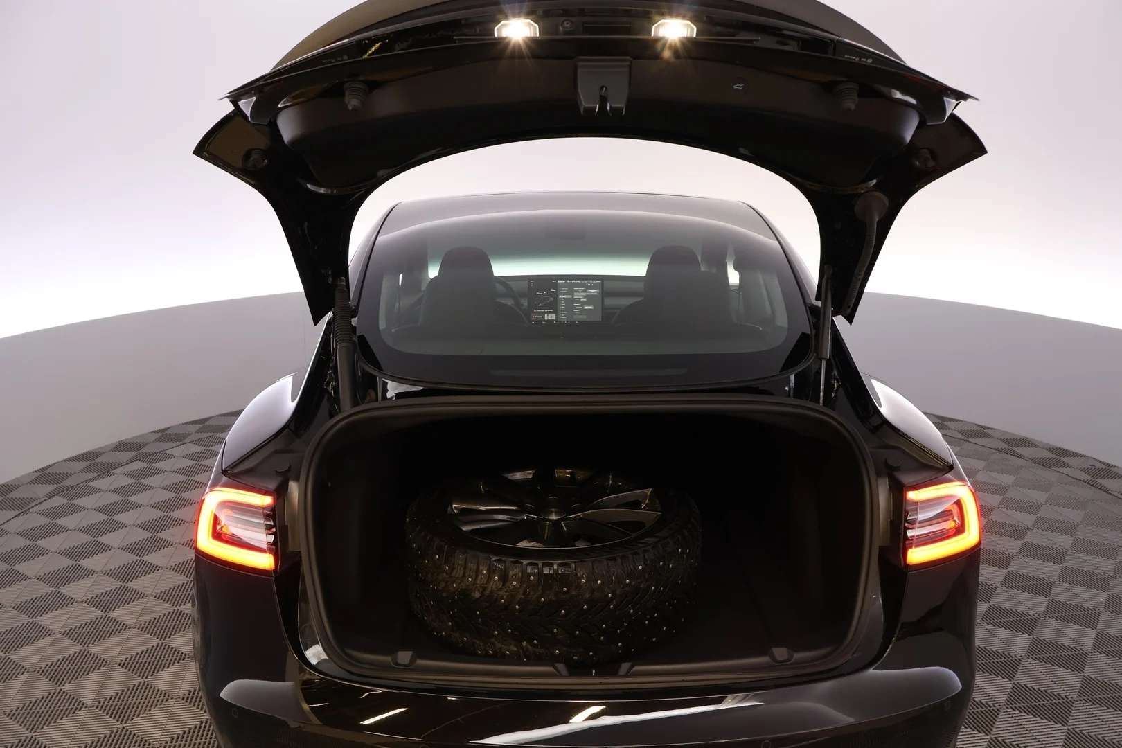 Car Image - 7cy4sNheHcYiY2ohqIZScw