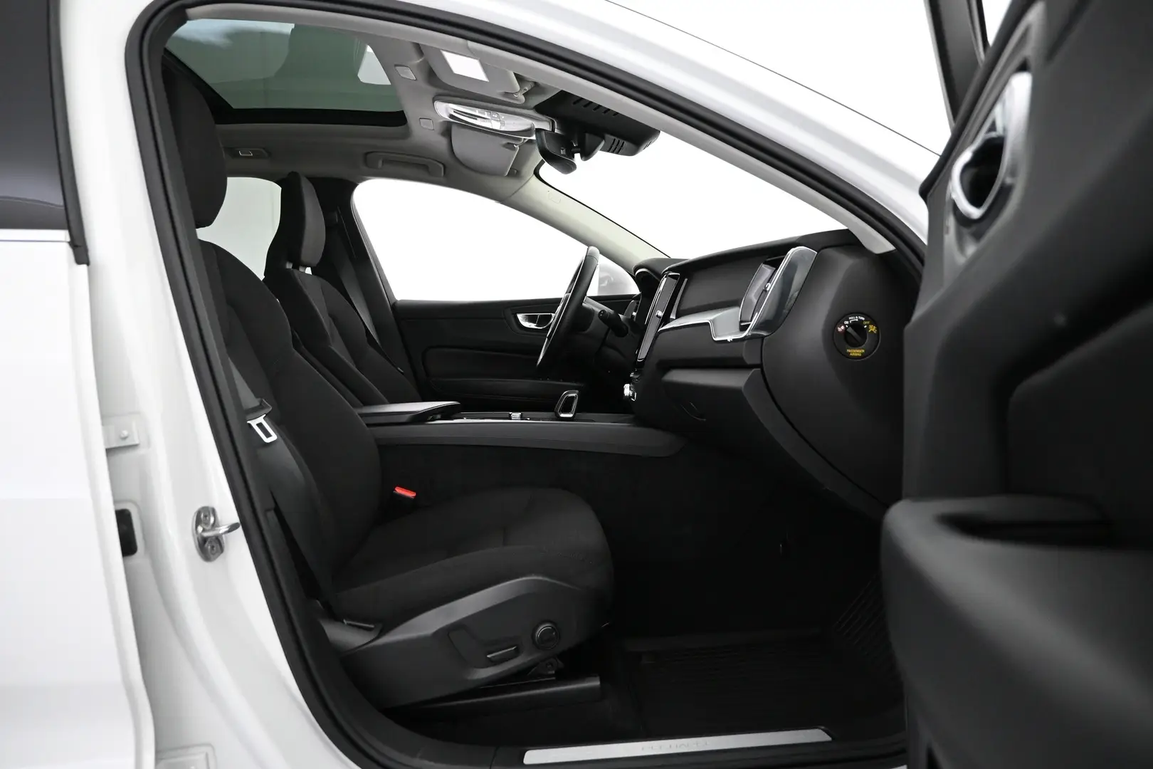 Car Image - 3qpgF7iSCSYurne71Ihg39