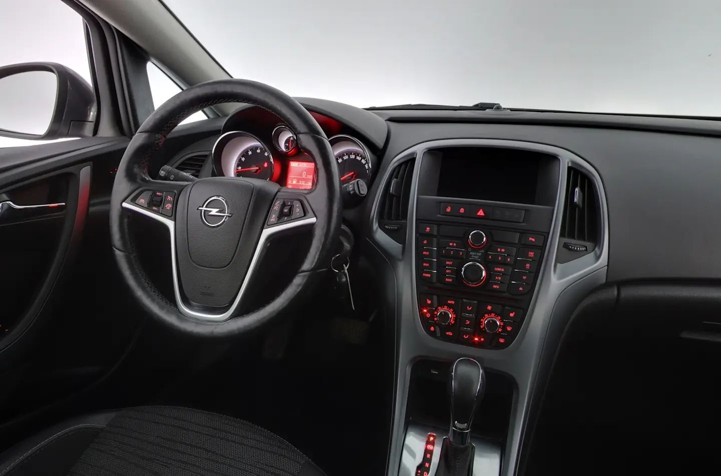 Car Image - Gtn3DDUUklp9sUbFPxS6Z
