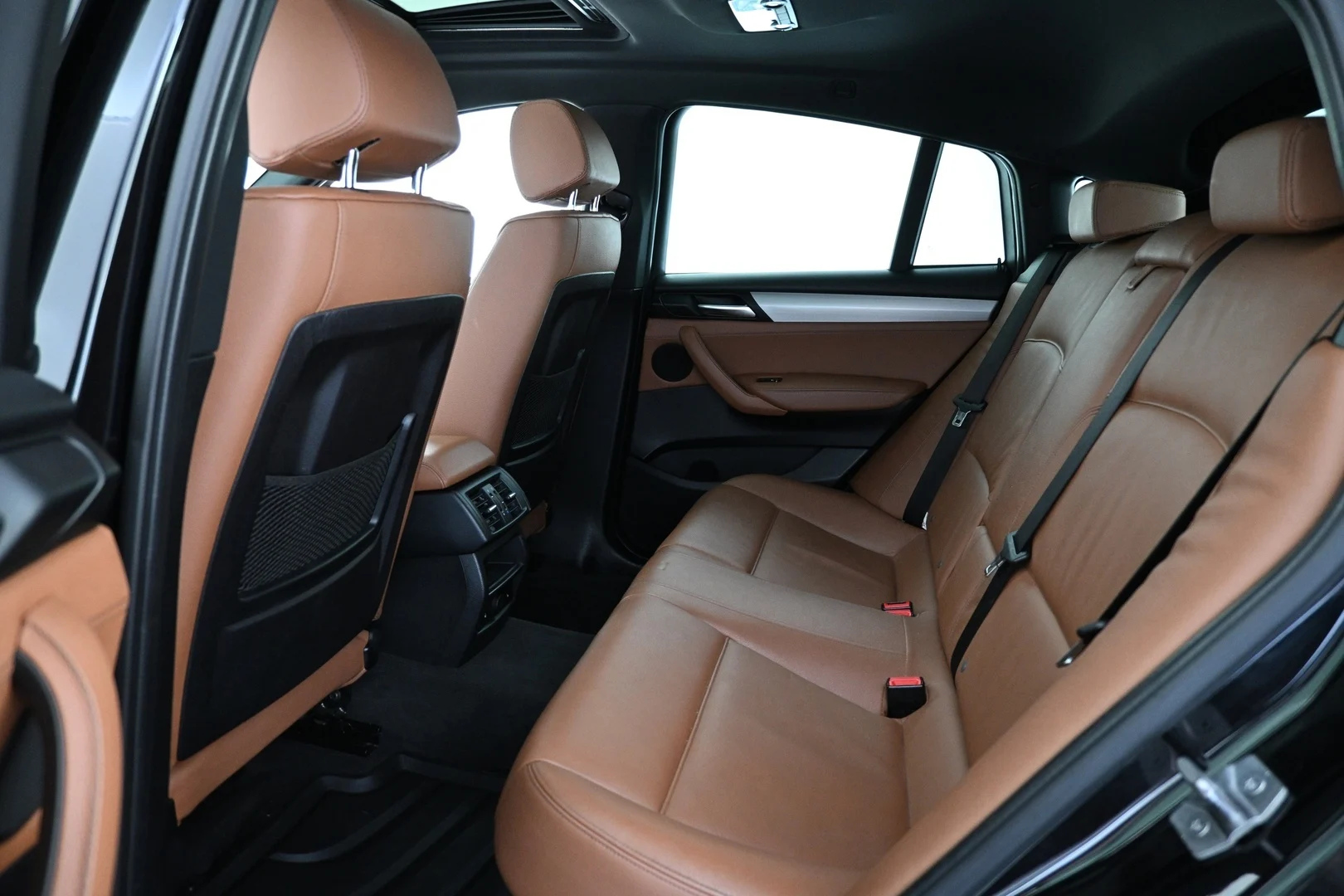 Car Image - 2Q0kRJlSWMrga6uWqg6z3W