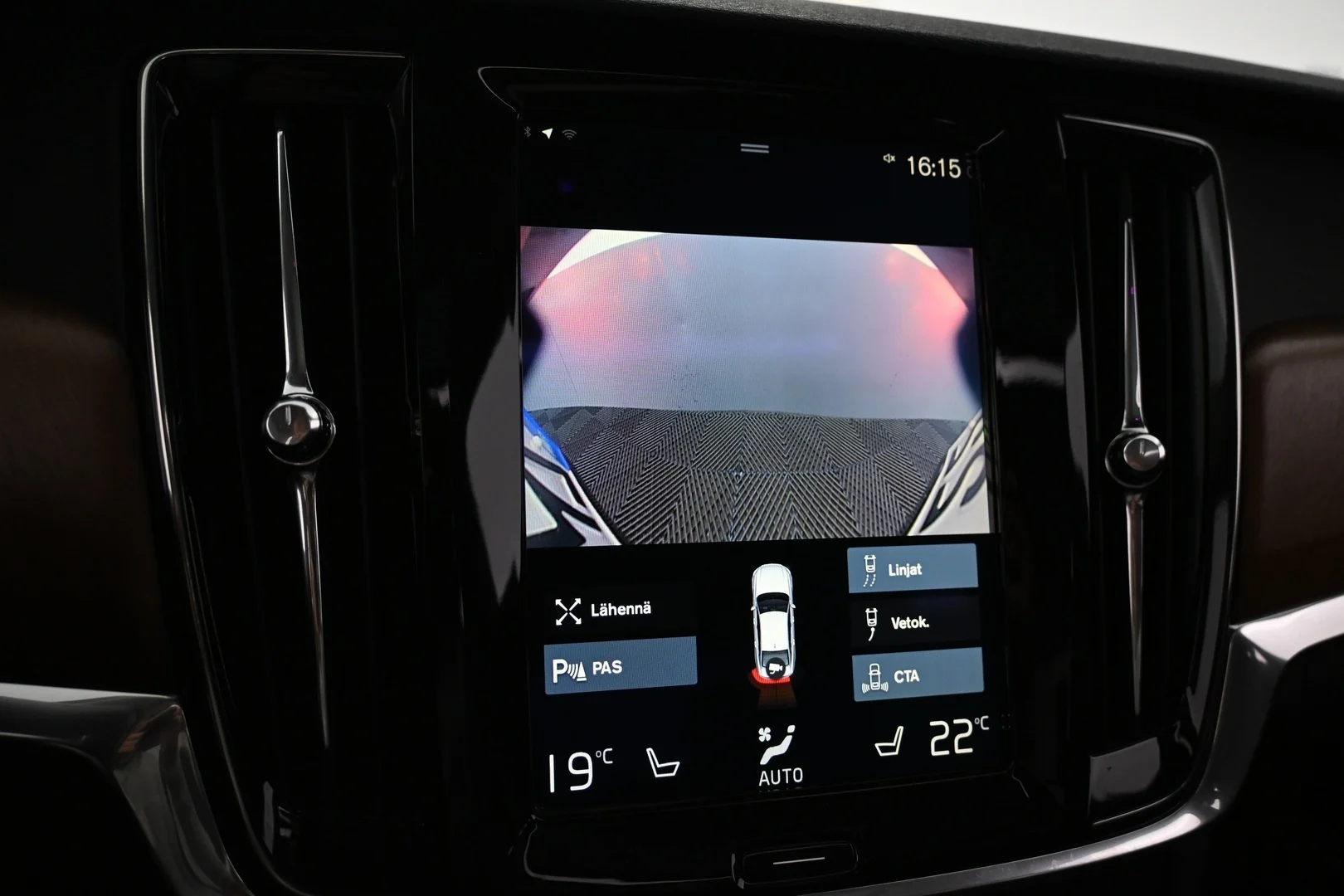 Car Image - 2k5BfeE3dt11duGQhQEwHJ