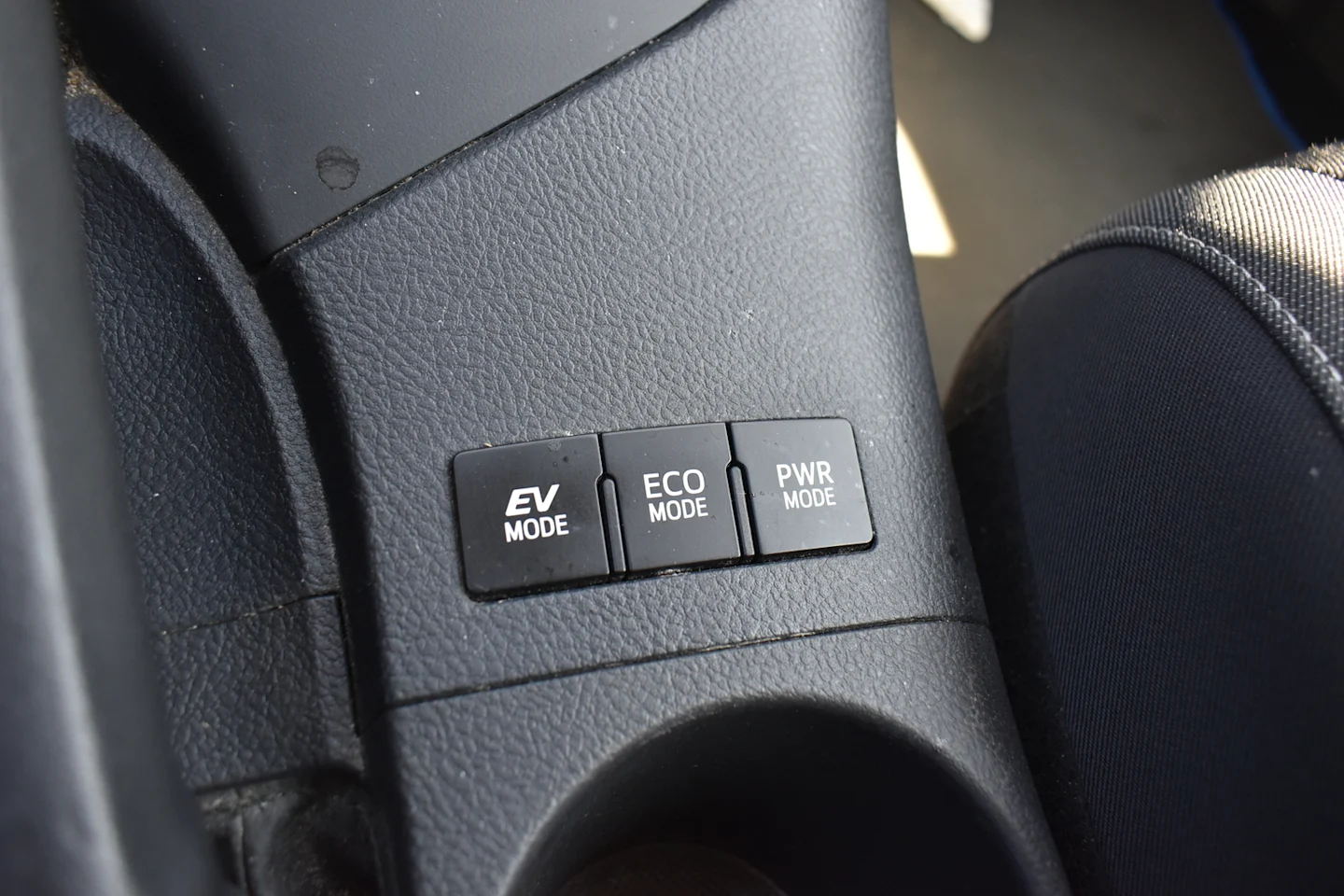 Car Image - 7hYANHZR8BQVNHBYTUqbjd