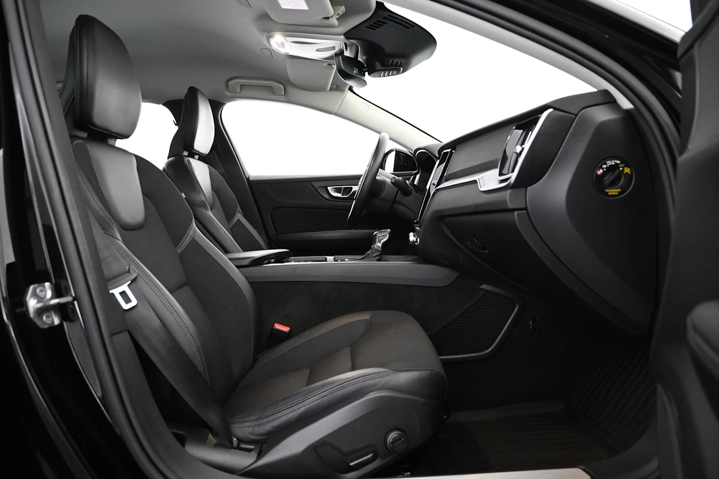Car Image - 7d4dnpzTr6G5Xq8Xdor9F5