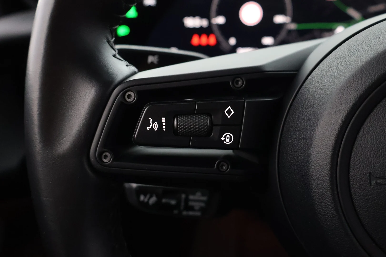Car Image - 63KoFnNaVCe8h8afqvL9fp