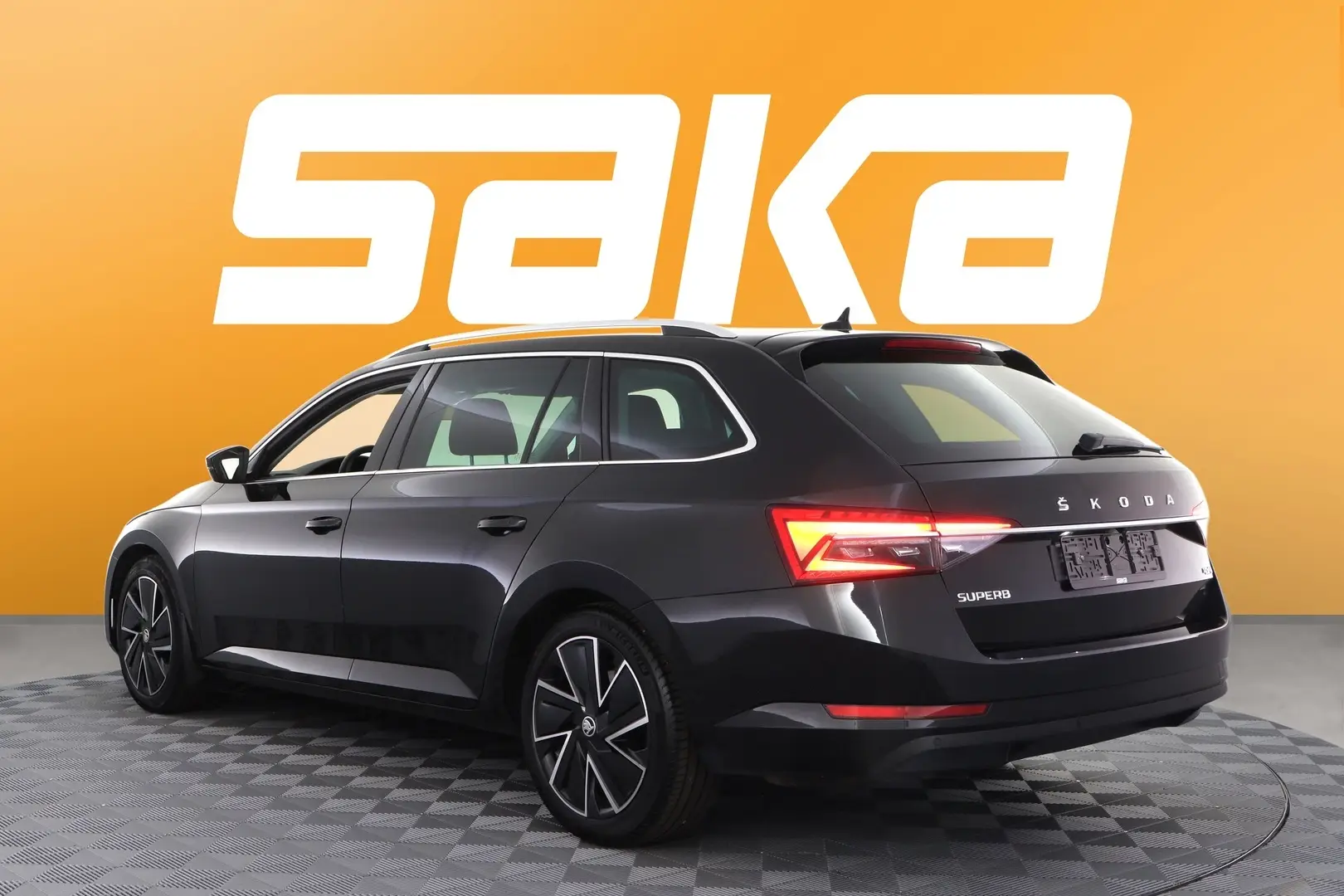 Car Image - 6q2Gvwu9dlnFDJctPHZM3K