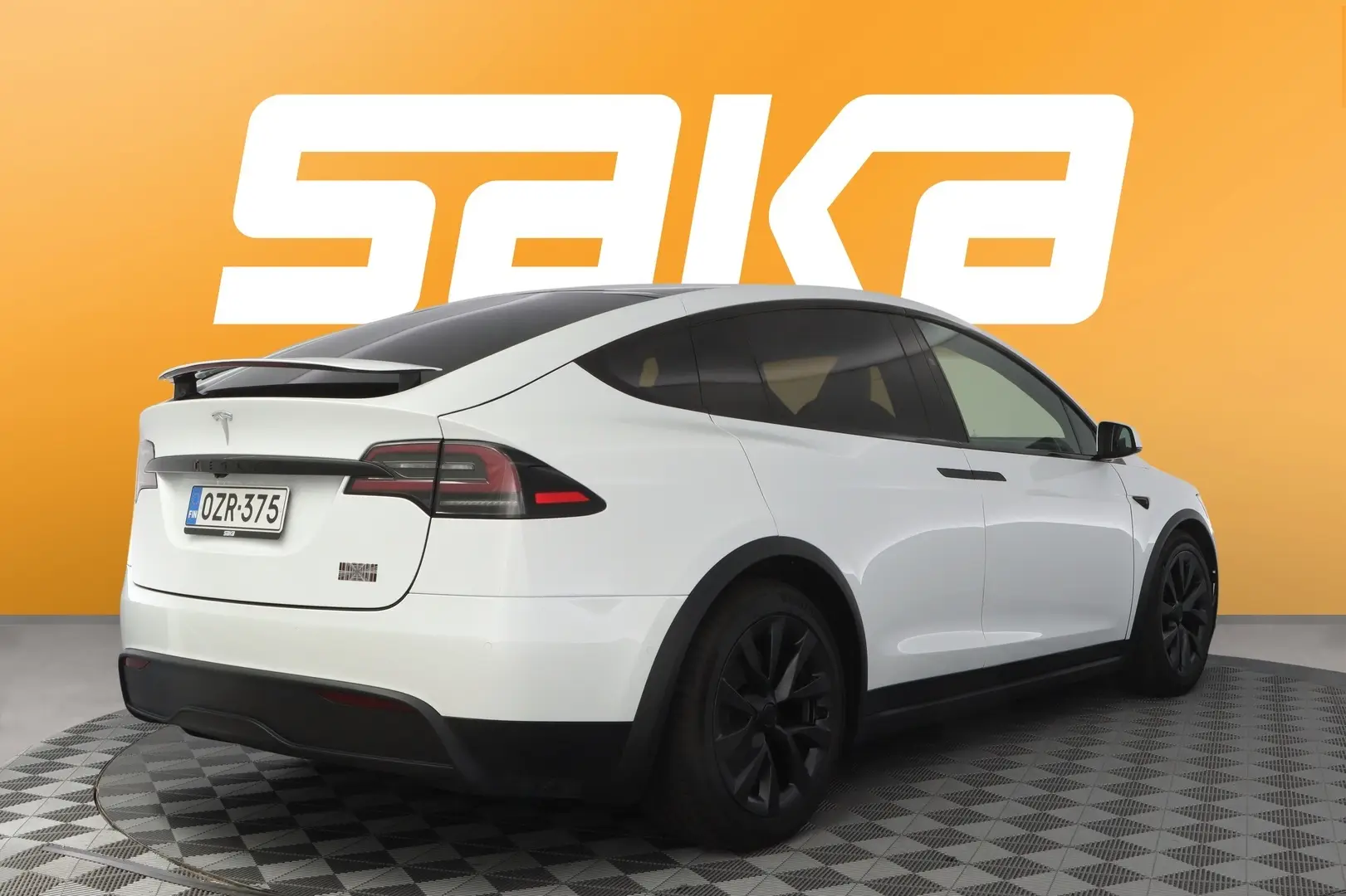 Car Image - pPd16P5uExqjPlGqlvOmP