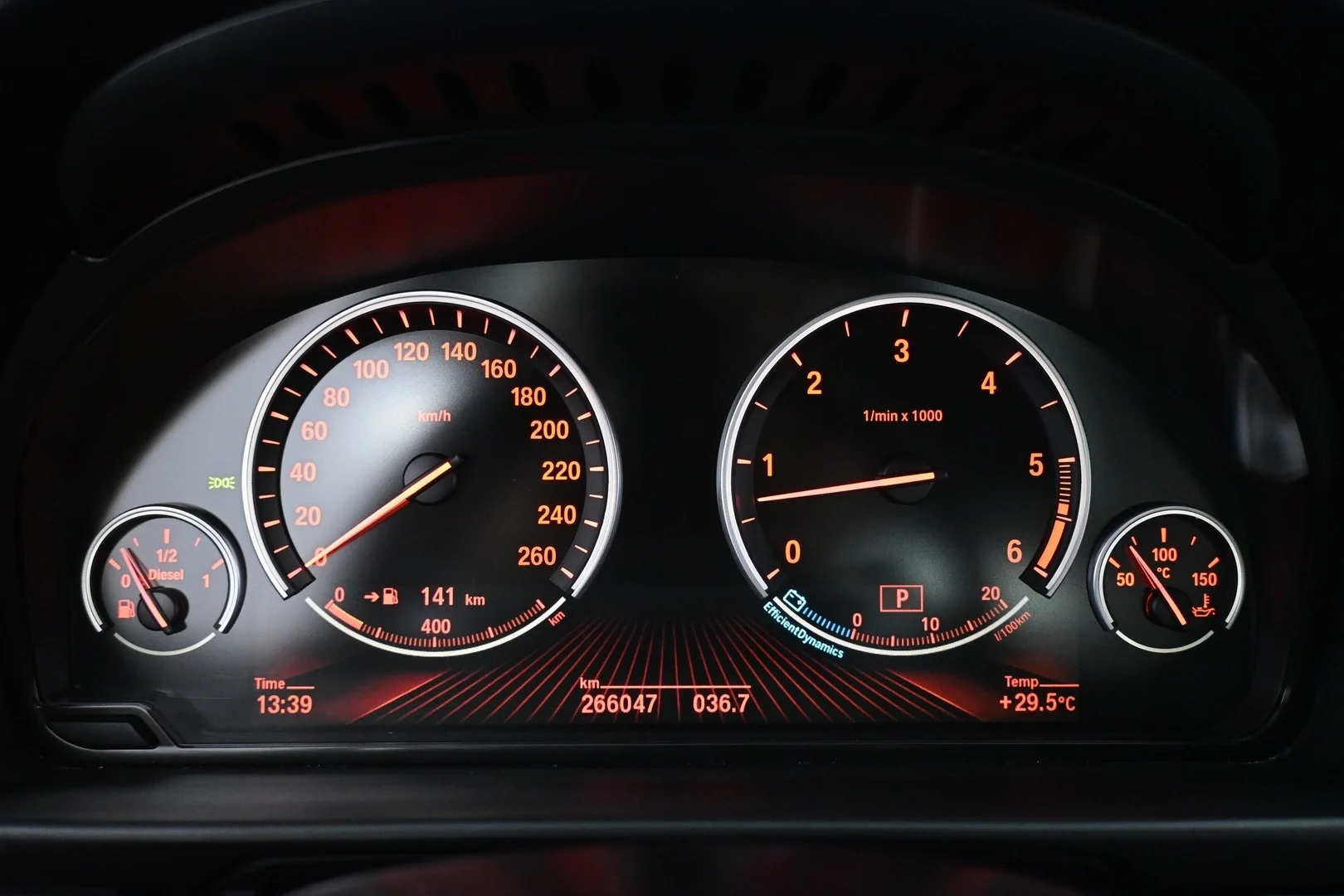 Car Image - 5H2JuekXkPVxCFtKchPWuM