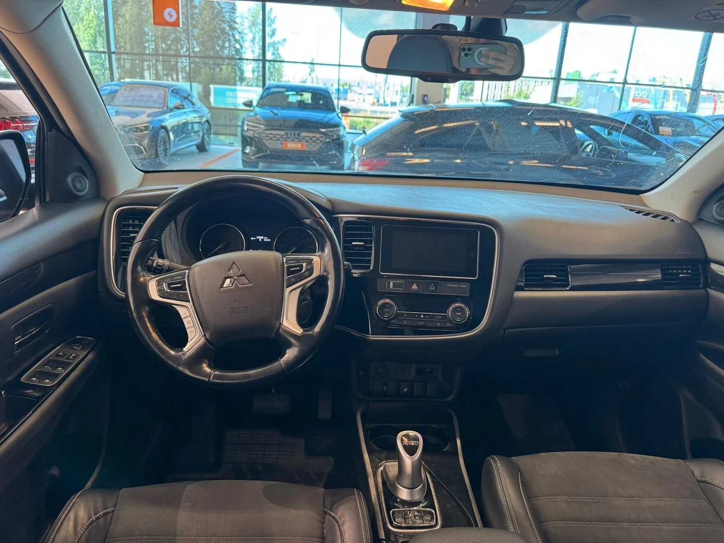 Car Image - 64X4Y1bmH59uXDwBotlQUf