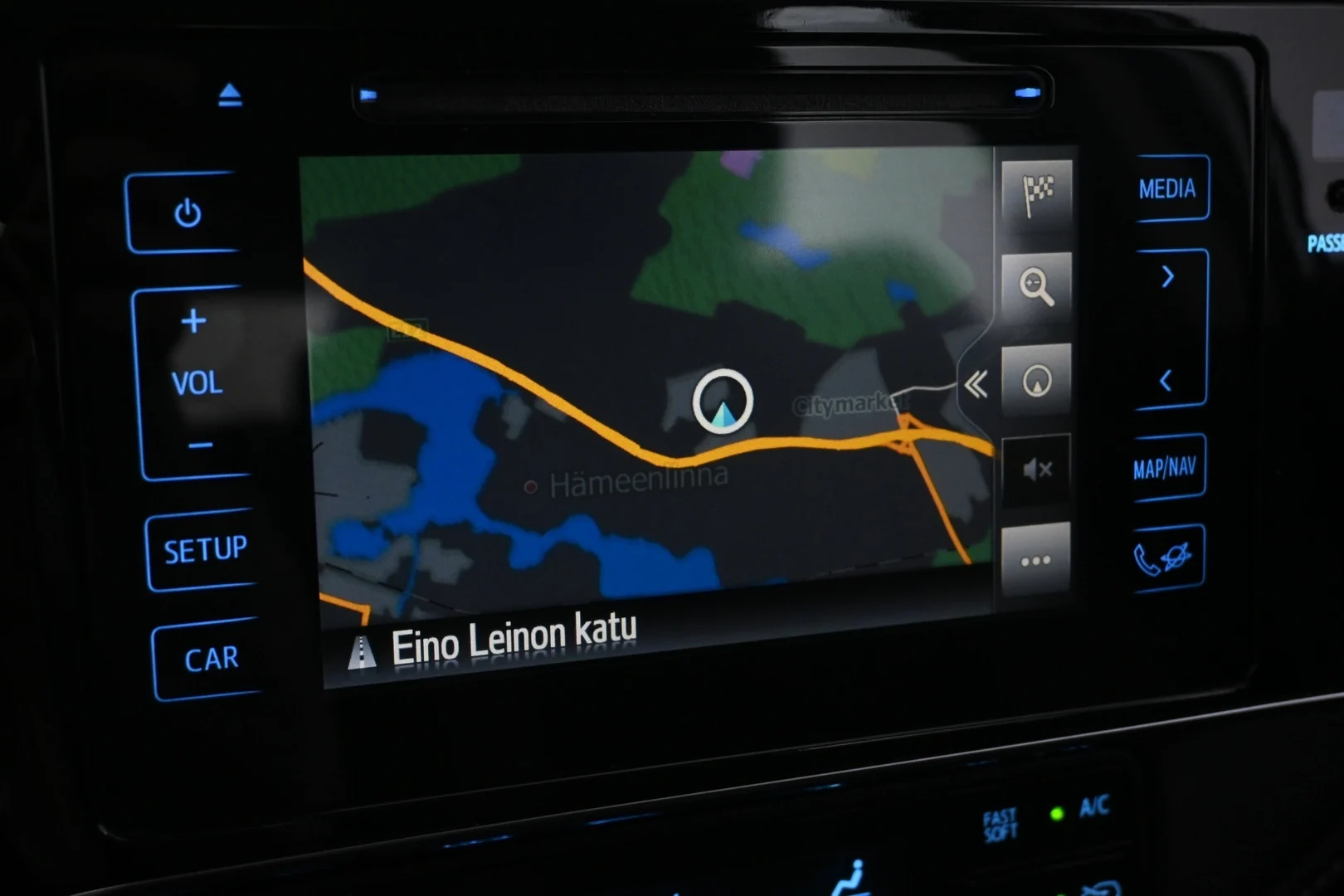 Car Image - 6FnLBNR6XSgfMiHBO61Cuh