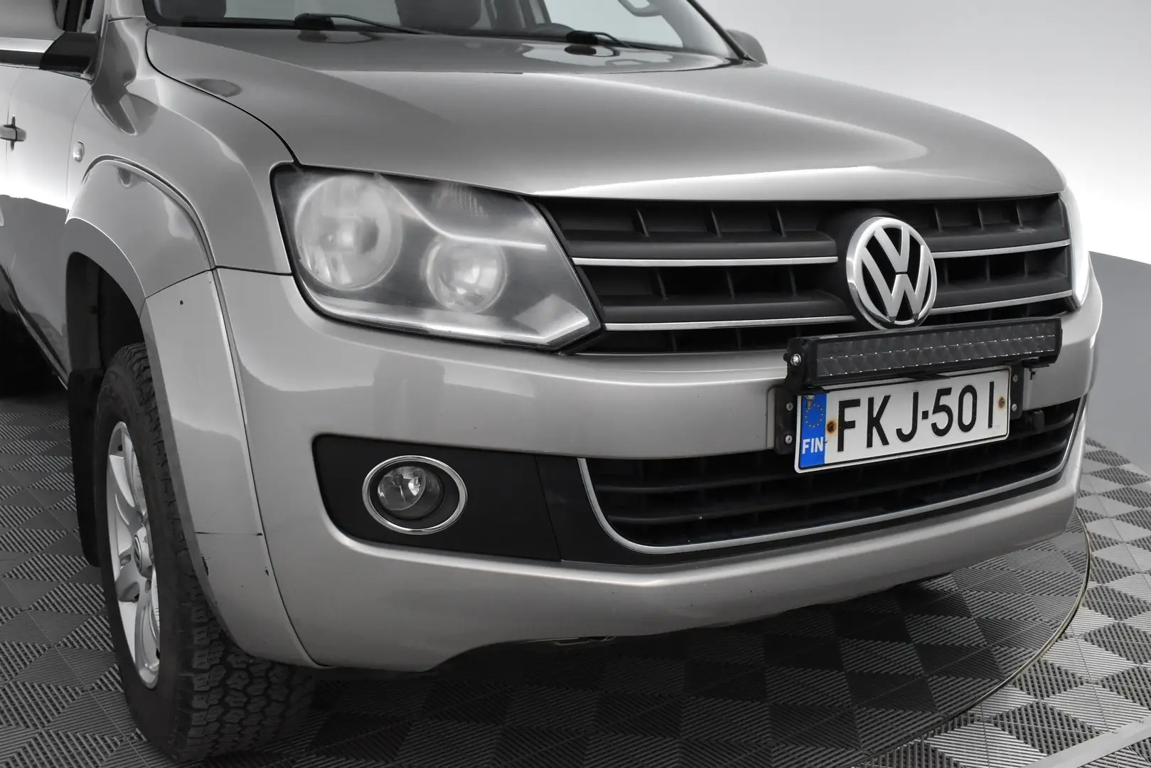 Car Image - 1h1WcGNwmrborkENWJstgp