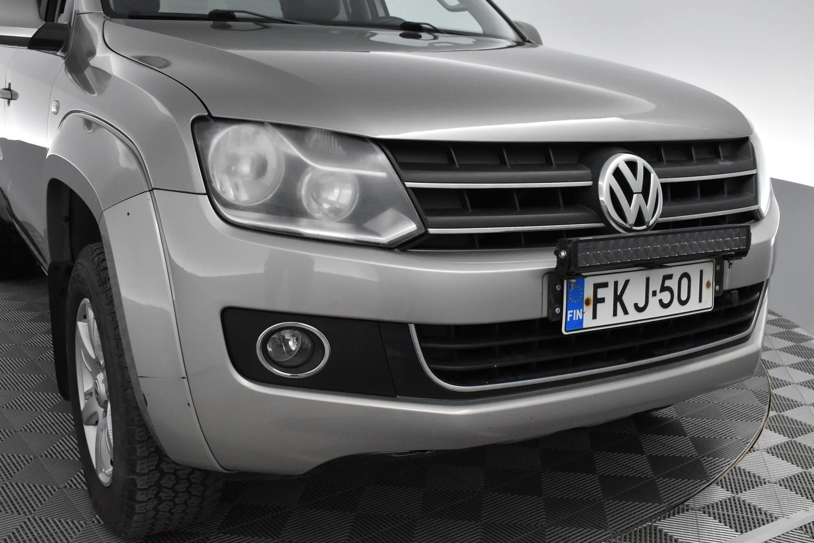 Car Image - 1h1WcGNwmrborkENWJstgp
