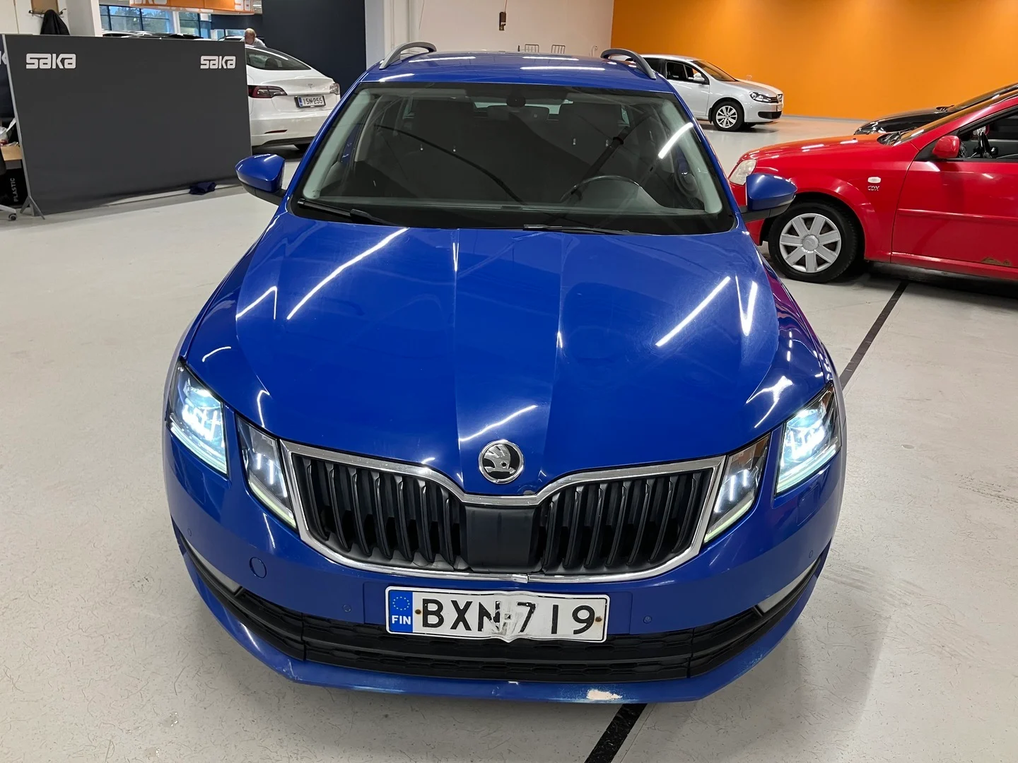 Car Image - 6jRx53eXuRmk89nXHyl0wB