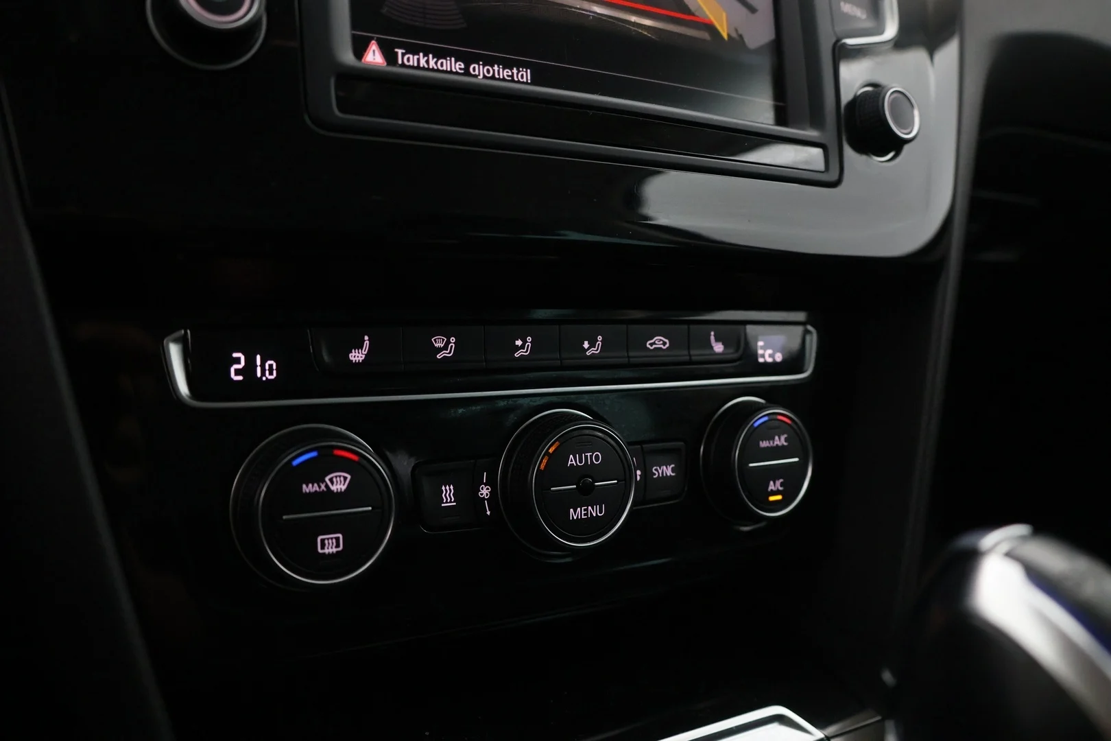 Car Image - 13mEN8TO8tBM3lVgv722qQ