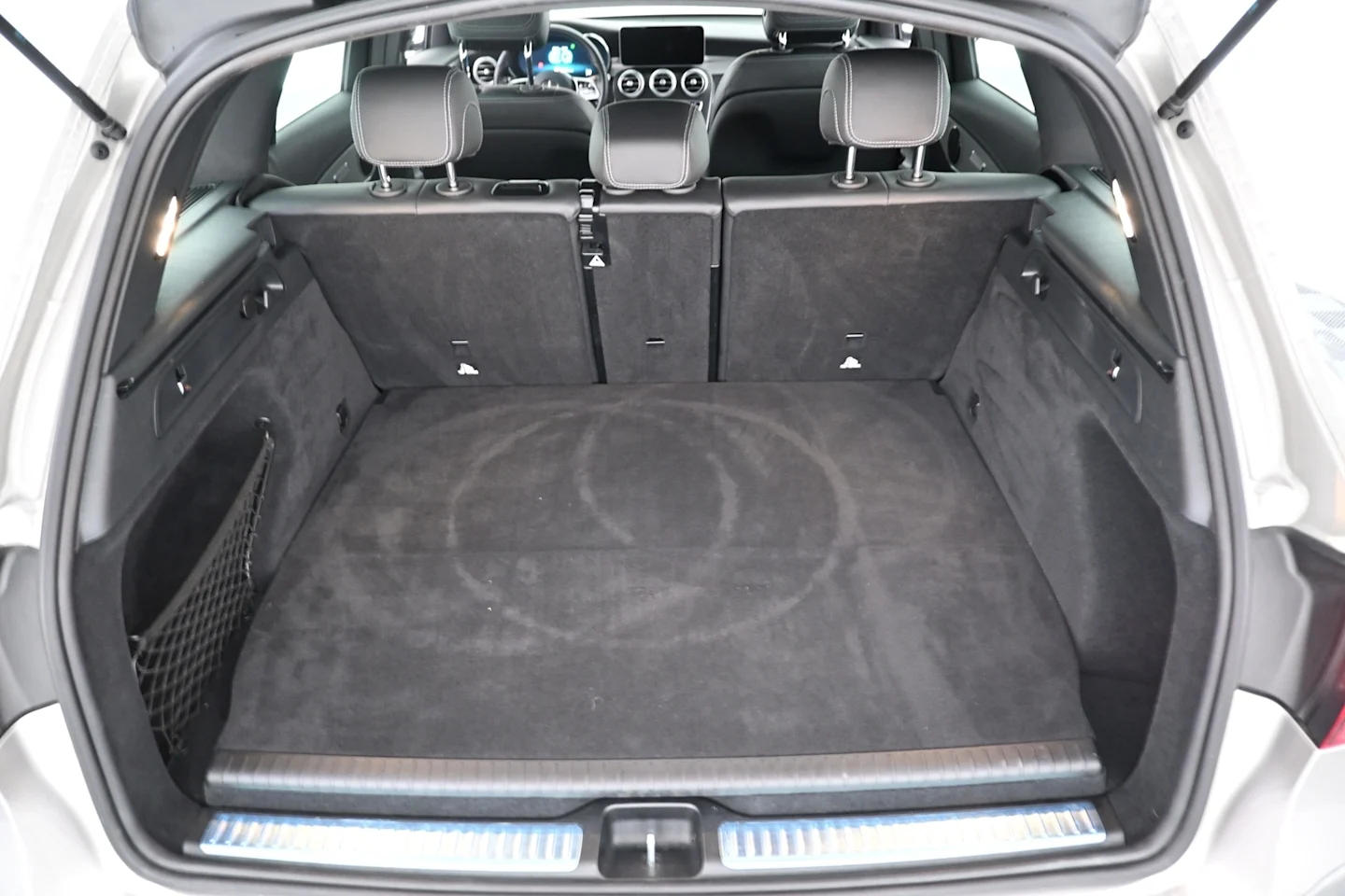 Car Image - 5zOW3G9IP04ZiOCHM1ZoxI