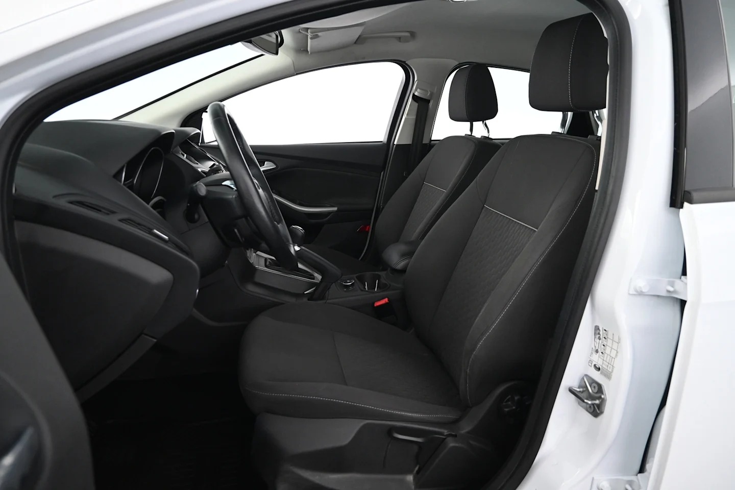 Car Image - 7ztdS8BEADw4iwDW1hOwoj