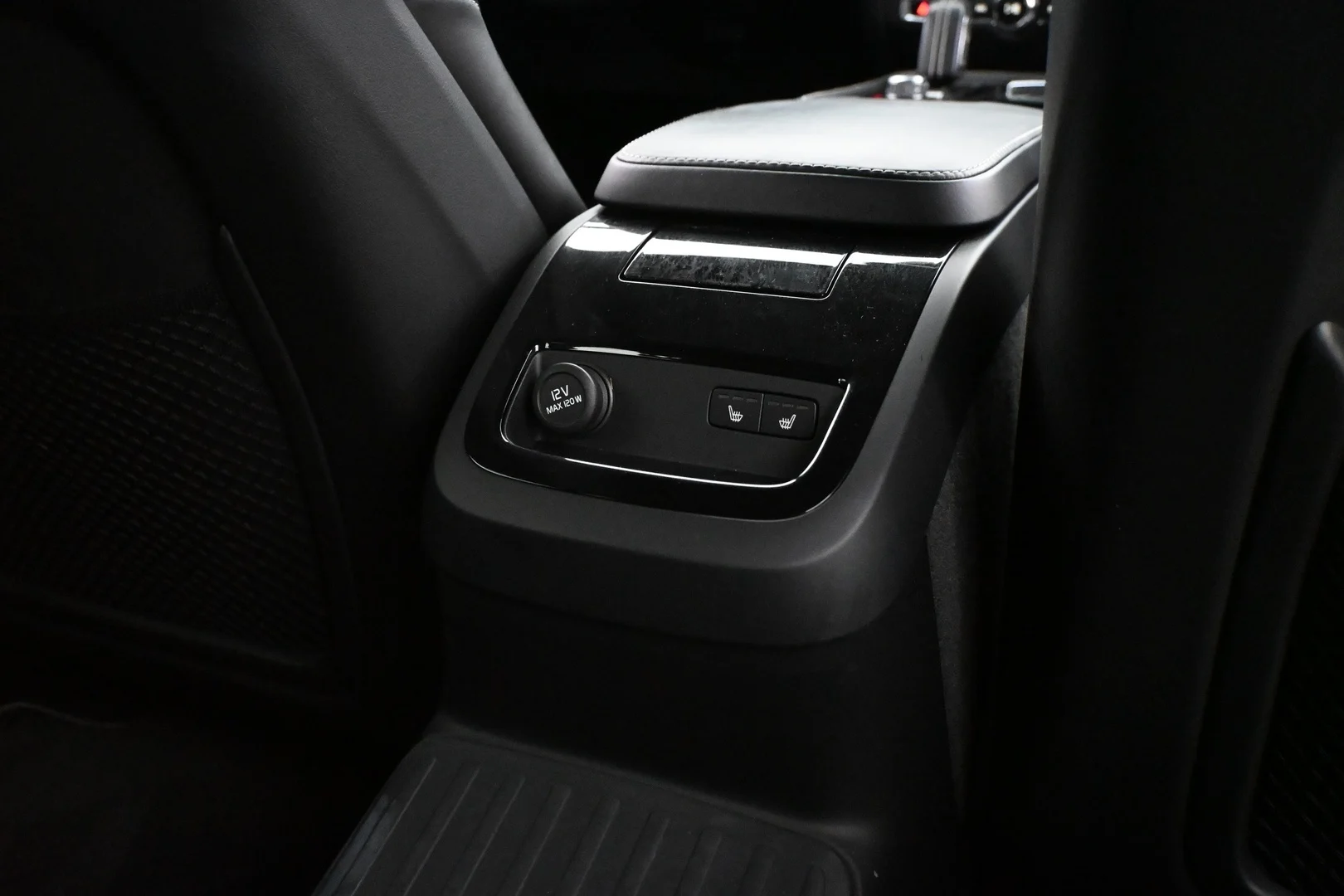 Car Image - 2p3vxSQ9pbt25Zf9tgDiny