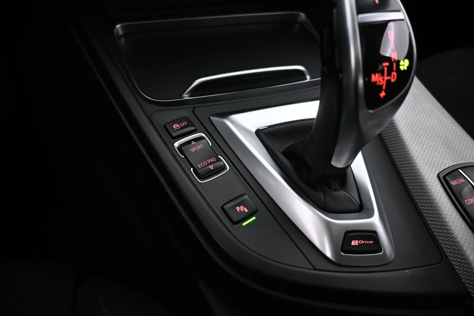 Car Image - PYsiOOg3BFKT5N8Dm6I9v