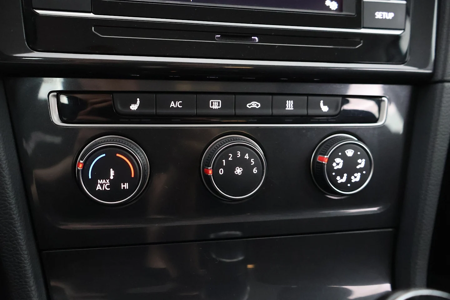 Car Image - 4AYP1CaSM4n4s7hI4whzLO