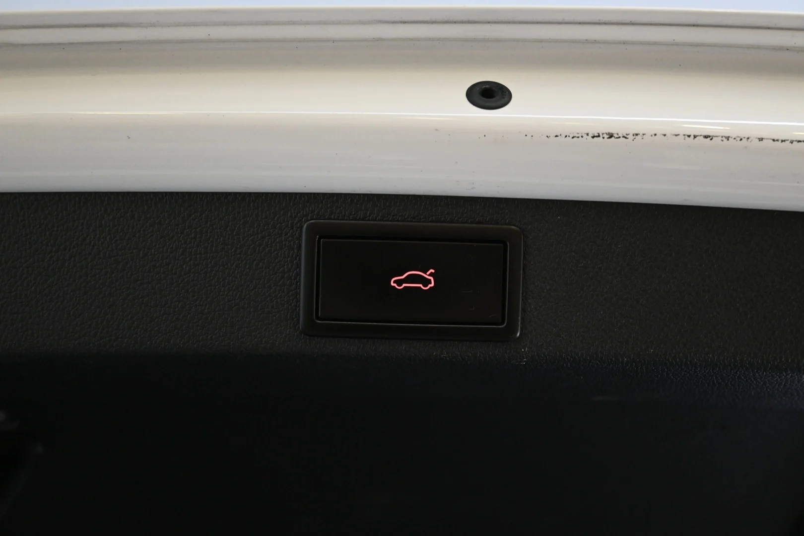 Car Image - 5iLkLB9NDhx3o2EfdumDFg