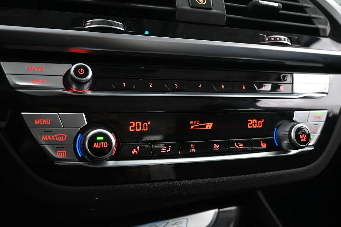 Car Image - 47kYgrp810B0qFwwN8bBXW